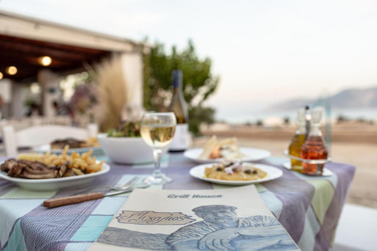Michalios Luxury Apartments Koufonisia Exterior photo